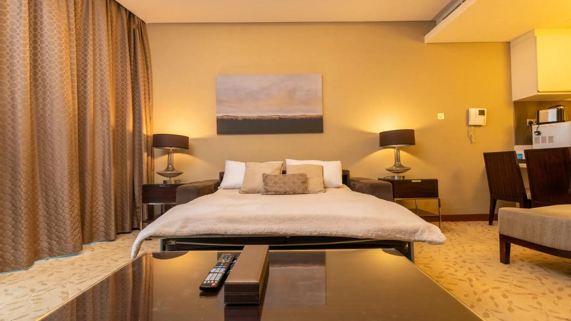 Ferienwohnung Exceptional 1Br At Kempinski Central Avenue Dubai